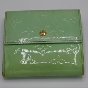 Authentic Louis Vuitton Vernis Ludlow